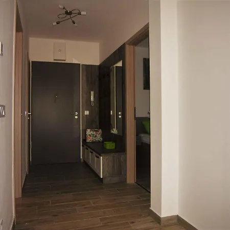 公寓 In 36821 巴拉通雷勒